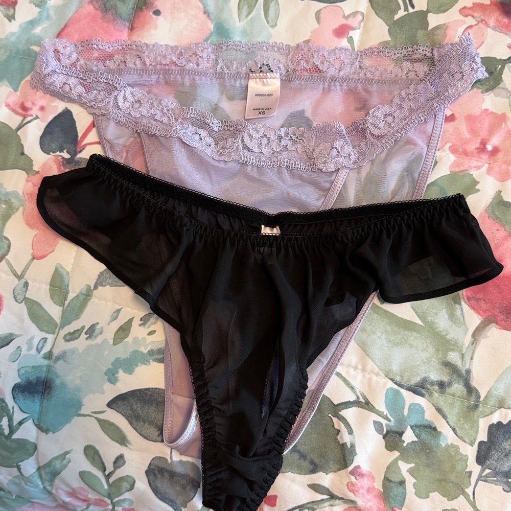 Black & Violet Sheer Thongs XS